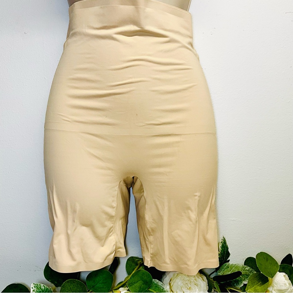 Harvé Benard Tummy-Control High Waist Thigh Slimmer Sharper M NWOT